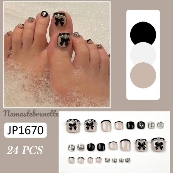 2/$16 3D Bows, Rhinestones, & Pearls Press on Toenails - Picture 3 of 17